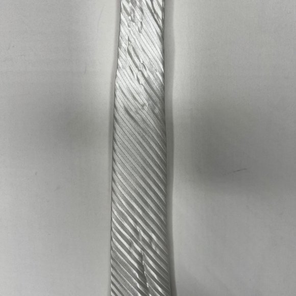 Pierre Cardin Men’s Necktie sz 3 ¼” White on White Stripes Wedding Formal - Picture 3 of 10